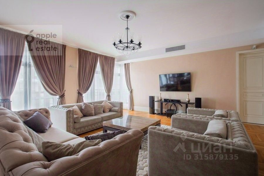2 Rooms, 139 sq.m. — 5